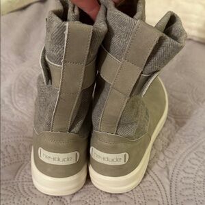 Hey Dude Gray lightweight boots